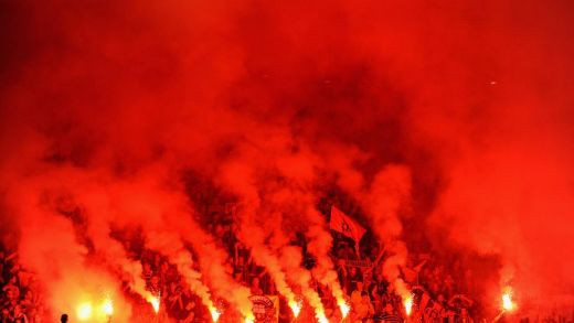 SuperCampionul PEDRO! Barca 1-0 Sahtior_11