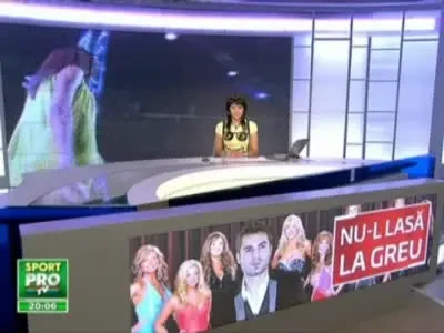 VIDEO / Vezi cum vor sa-l ajute pe Mutu cele mai SEXY iubite de fotbalisti: