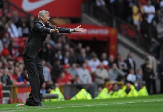 Incredibil! Wenger, eliminat de arbitru la United - Arsenal! Vezi cum a facut in tribuna_15