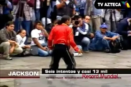 Nebunie in Mexic! 13.000 de oameni au dansat Thriller si vor intra Guinness Book!