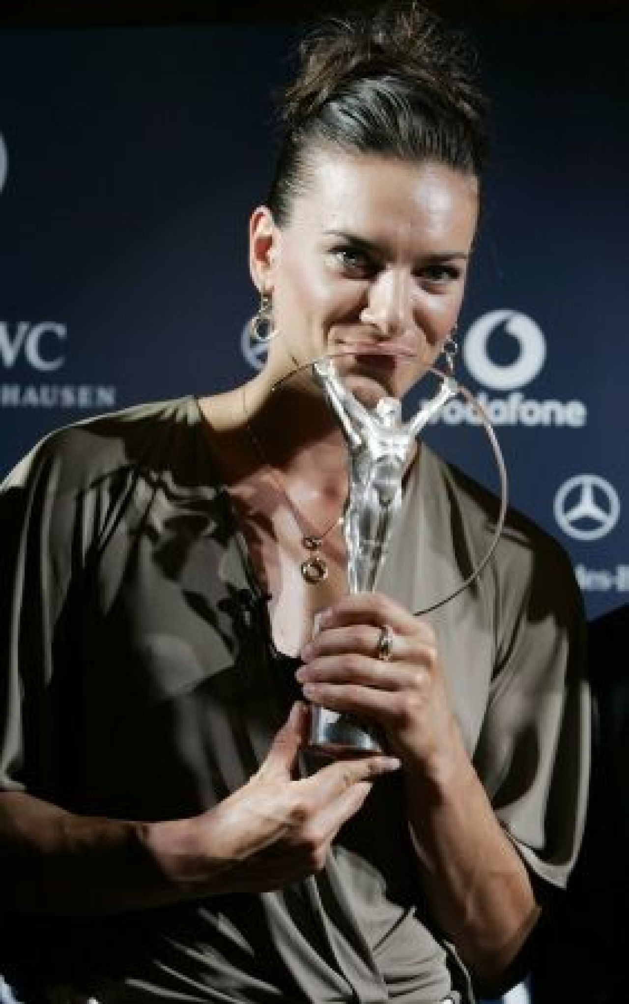 Isinbaieva mai tare ca Barcelona: a castigat Premiul Printul Asturia pentru Sport!_27