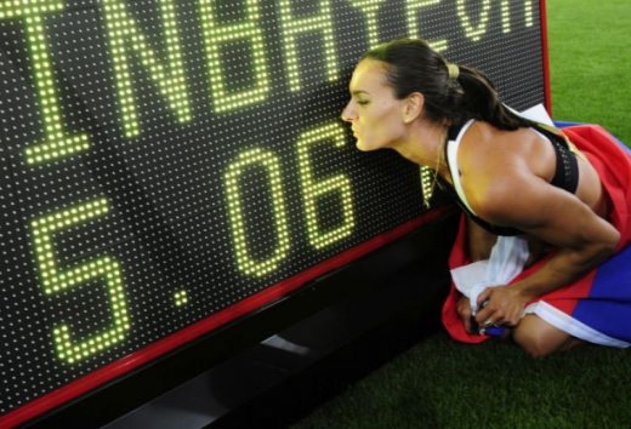 Isinbaieva mai tare ca Barcelona: a castigat Premiul Printul Asturia pentru Sport!_36