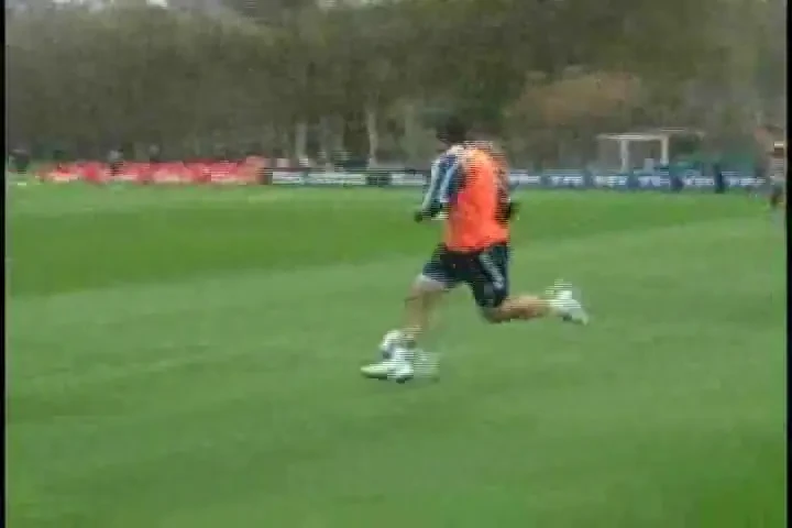 VIDEO Messi vs Kaka: Argentina, favorita in fata Braziliei!