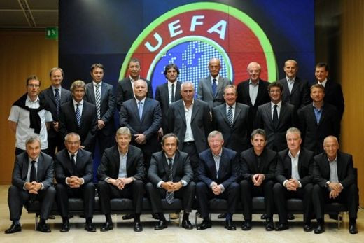 FOTO / Dan Petrescu invata meserie de la Wenger si Sir Alex_3