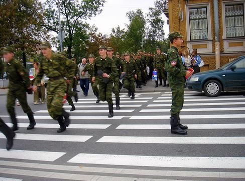 Oameni cu arme pe strada! Vezi ce-i asteapta pe stelisti la Tiraspol_2