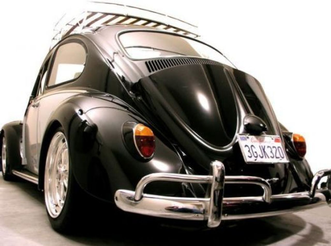 Noul TT isi bate recordul la 100km/h, noua masina a lui Batman si cel mai tare MINI!_12