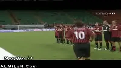 VIDEO / SUPER-confruntare intre Milan si Real!