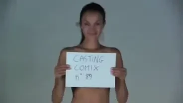VIDEO Ce jucator din Romania nu si-ar dori un SUPER model? :)