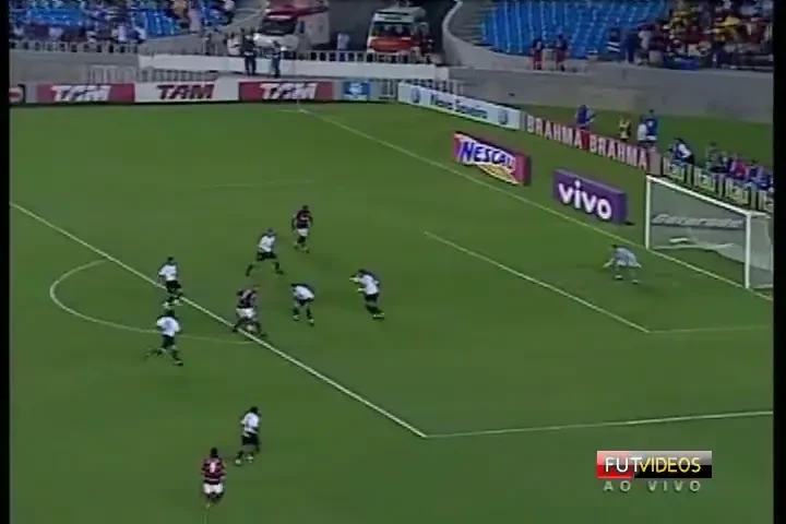 VIDEO / Adriano, gol de poveste pentru Flamengo