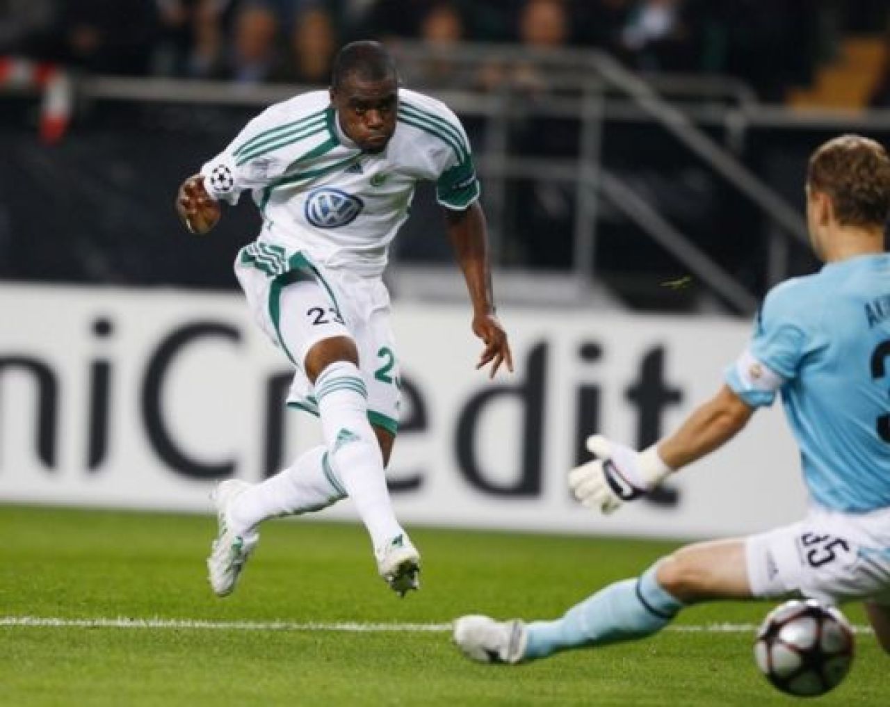 FOTO! Ce nebunie! Grafi-TRE a dat 3 goluri de senzatie in Wolfsburg 3-1 TSKA_2