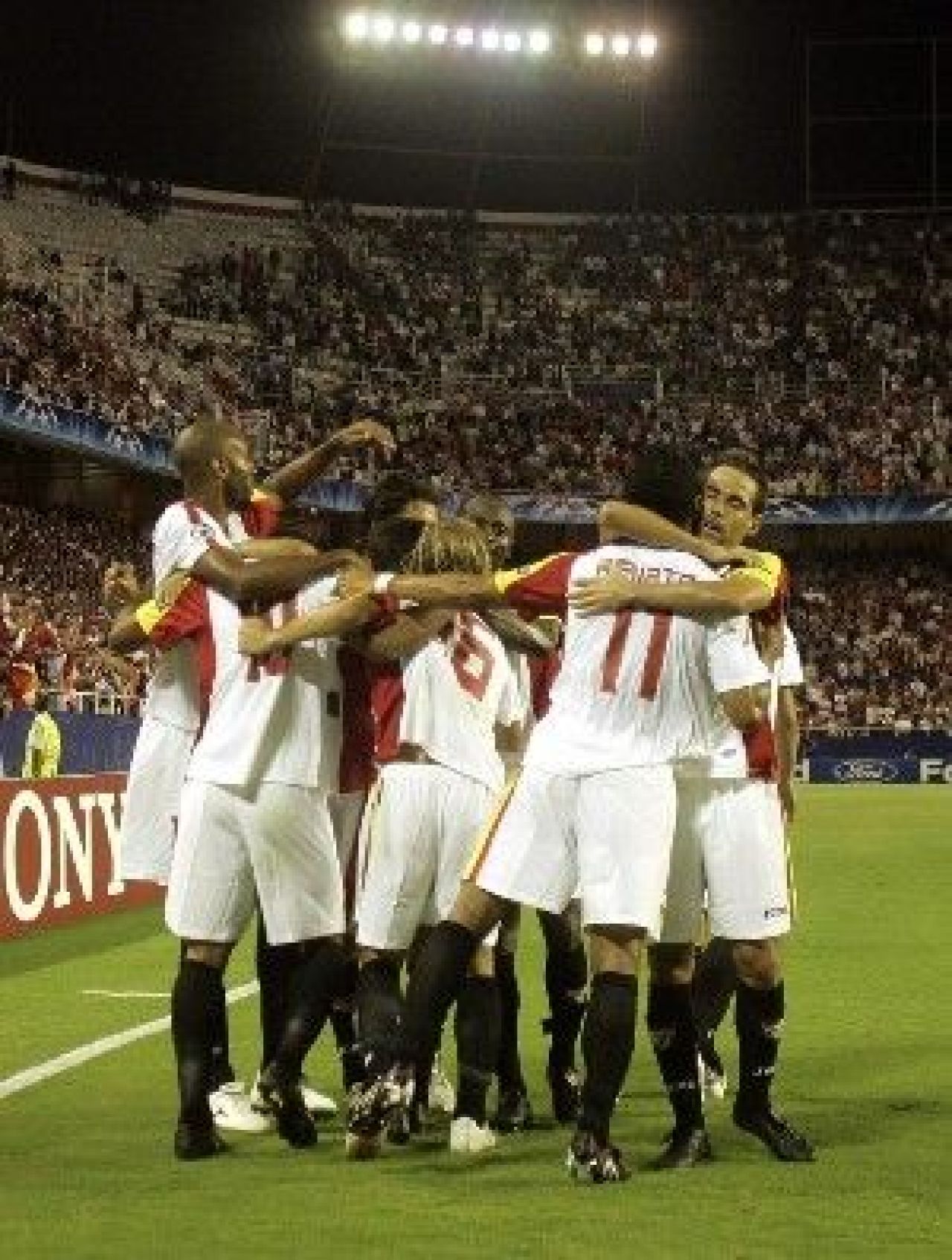 URZICATI in Liga! Sevilla 2-0 Urziceni!_10