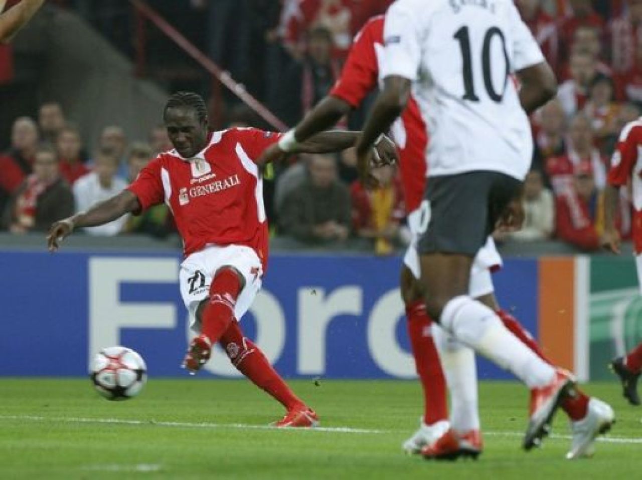 FOTO! Lectia lui Boloni: cum sa te bata Arsenal cu un sfert de echipa dupa ce conduci cu 2-0!_2