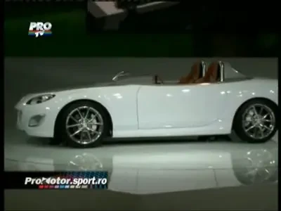 Cel mai usor cabrio din lumea: Mazda MX5 Superlight