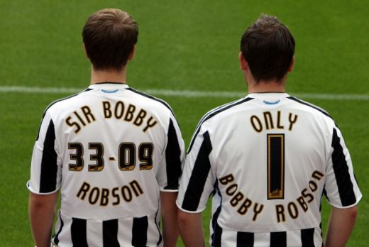 FOTO / Popescu, Mourinho, Ronaldo si Guardiola cu Sir Bobby Robson_44