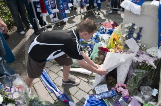 FOTO / Popescu, Mourinho, Ronaldo si Guardiola cu Sir Bobby Robson_46