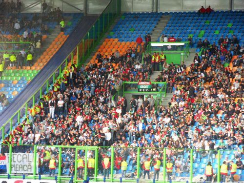 Din Olanda, prin Barcelona, pana in America! Stelistii au facut harta virtuala anti-Gigi! Vezi aici_7