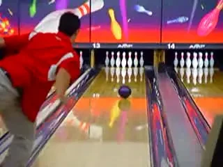 VIDEO: Lovitura perfecta! Mai tare ca loviturile libere ale lui Beckham