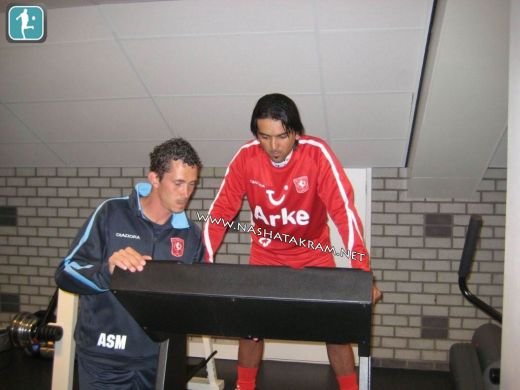Mai tare ca Park Ji-Sun sau Benayoun! VEZI arma secreta a lui McClaren pentru meciul cu Steaua!_7