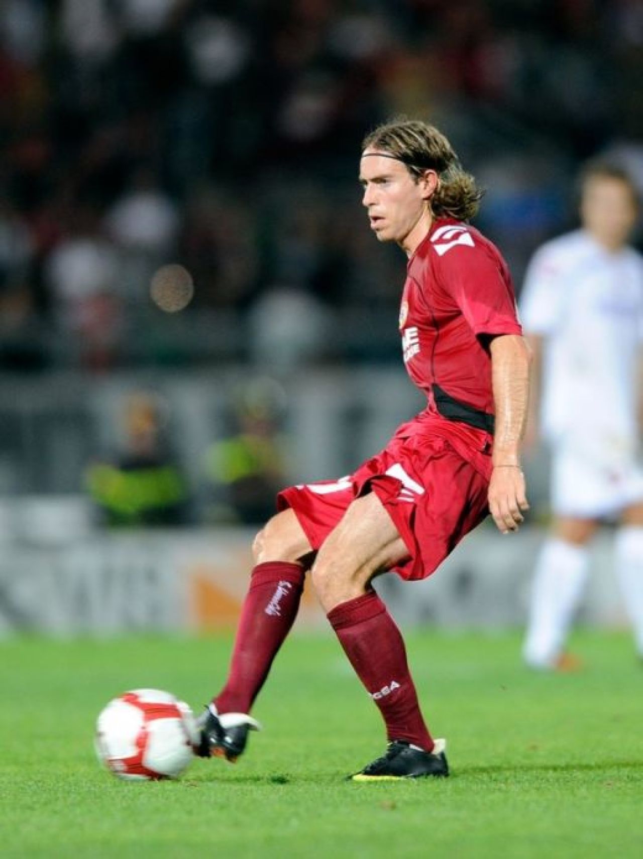 Zile numarate pentru Mutu la Fiorentina? Ce pusti de 19 ani adus pe 8 mil il scoate din echipa_3