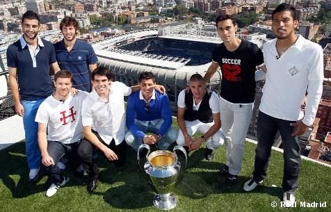 SUPER FOTO Kaka, Ronaldo si Benzema promit sa duca Realul pana la stele!_6