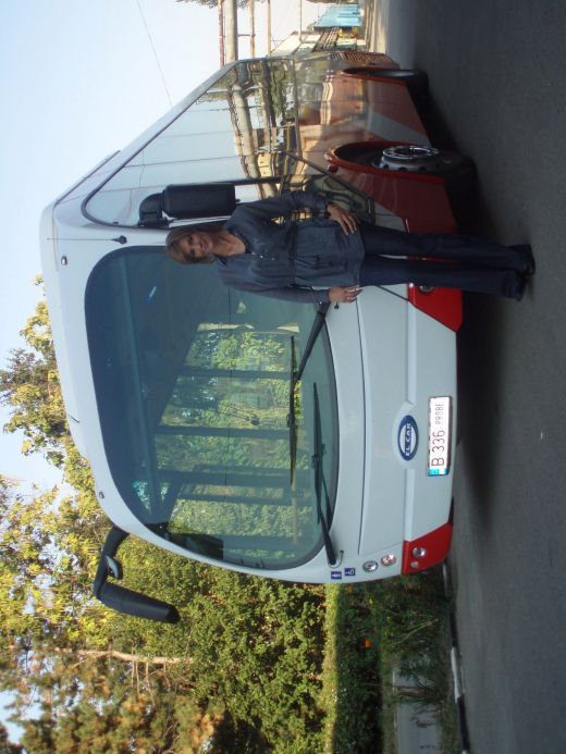 George Vintila strabate Bucurestiul la volanul unei Toyota IQ!_4