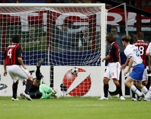 FOTO! Imaginea umilintei! AC Milan, umilita dupa 13 ani de Zurich!_8