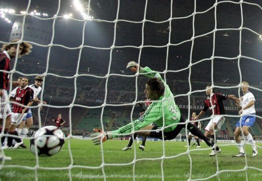 FOTO! Imaginea umilintei! AC Milan, umilita dupa 13 ani de Zurich!_10