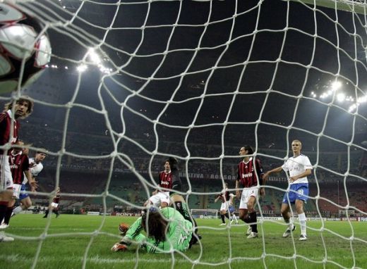 FOTO! Imaginea umilintei! AC Milan, umilita dupa 13 ani de Zurich!_17