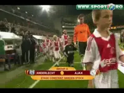 Vezi ce super faza au facut jucatorii lui Anderlecht la golul lui Legear!&nbsp;Anderlecht 1-1 Ajax!