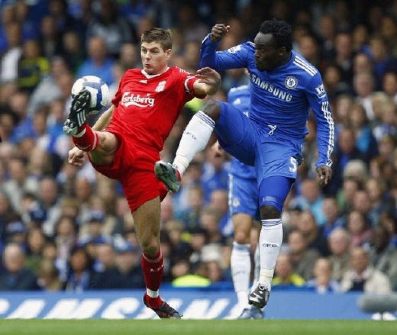 FOTO si VIDEO: Chelsea e pe primul loc in Anglia: Chelsea 2-0 Liverpool!_16