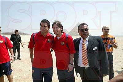 Barcelona invata secretele fotbalului in Egipt_13