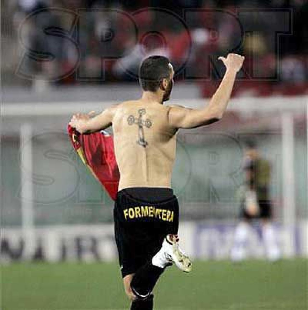 Vezi o galerie foto cu cele mai tari tatuaje ale sportivilor_3
