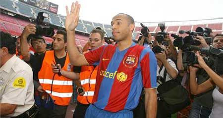 Henry a fost prezentat la Barcelona - 25.000 de oameni au asistat pe Nou Camp