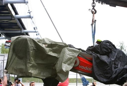 Hamilton - la un pas de moarte la Nurburgring_4