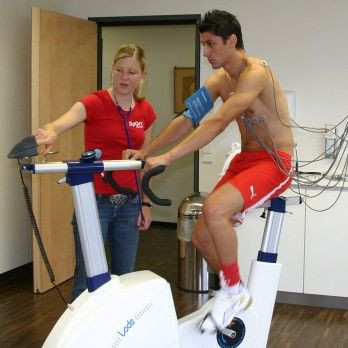 MARICA A EFECTUAT VIZITA MEDICALA LA VFB STUTTGART!_2