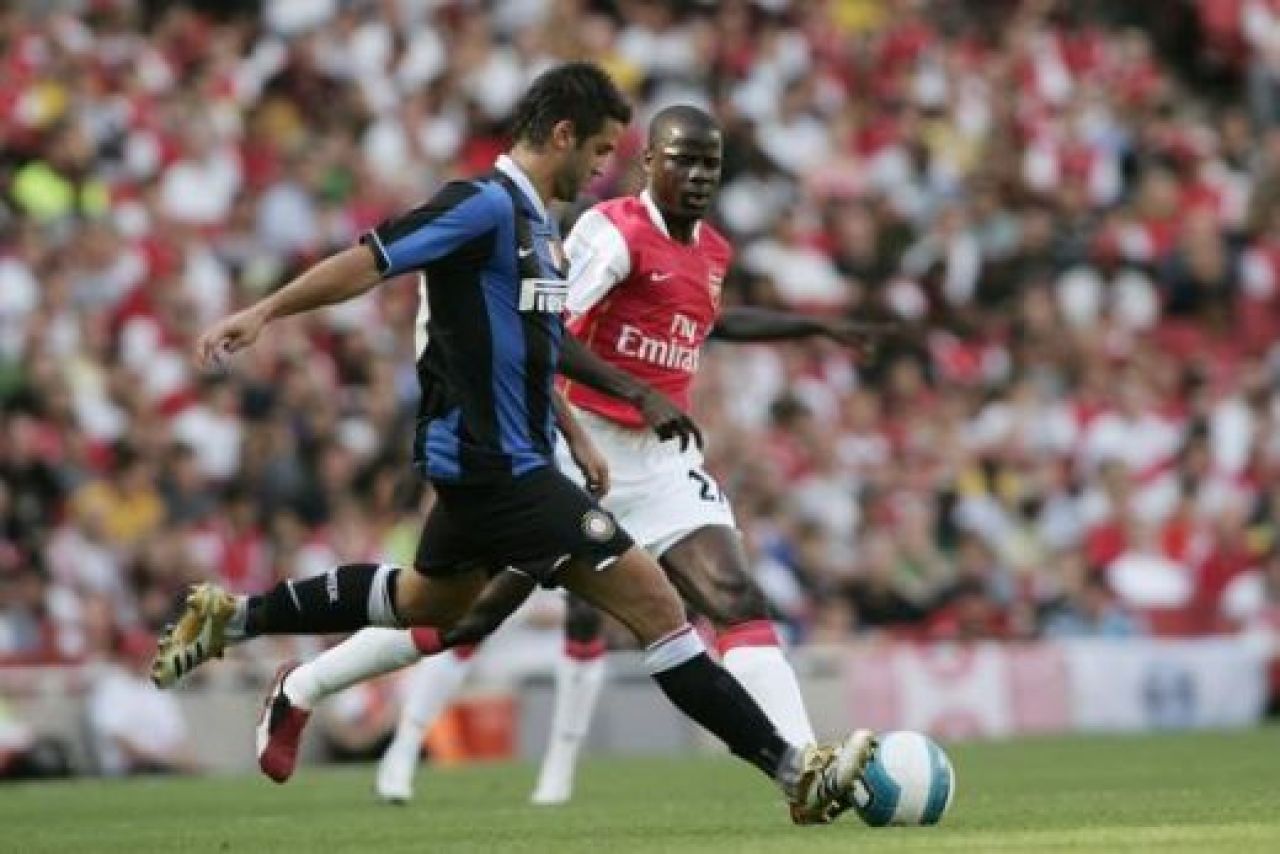 Chivu - in asteptarea numarului 13!_3