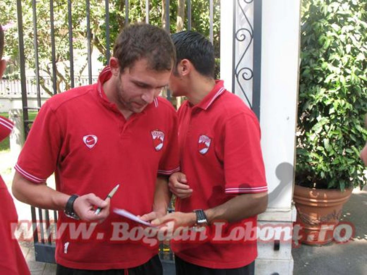 Lobont: