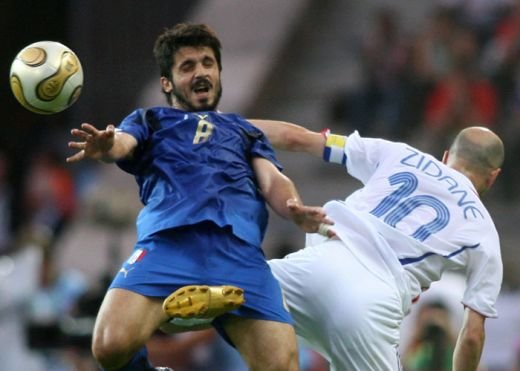 Chiar nu-l intereseaza mingea? Vezi supergalerie cu Gattusso!_12