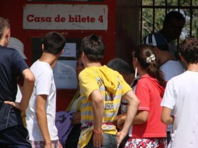 Agitatie la casele de bilete pentru Dinamo - Lazio!_2