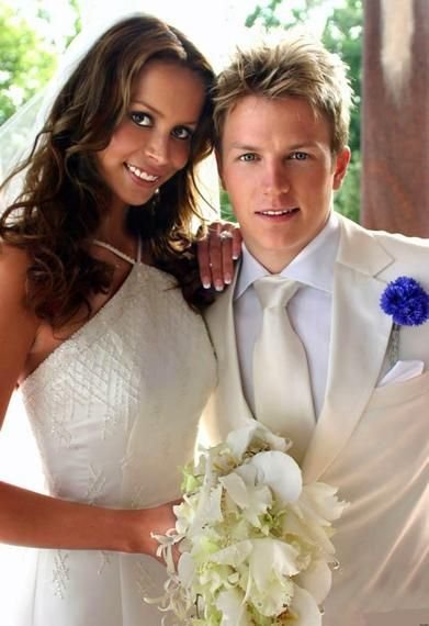 Jenny il struneste pe Kimmy Raikkonen_16