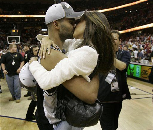 Un filmuletz XXX a facut senzatie pe internet! Eva Longoria si Toni Parker in rolurile principale!