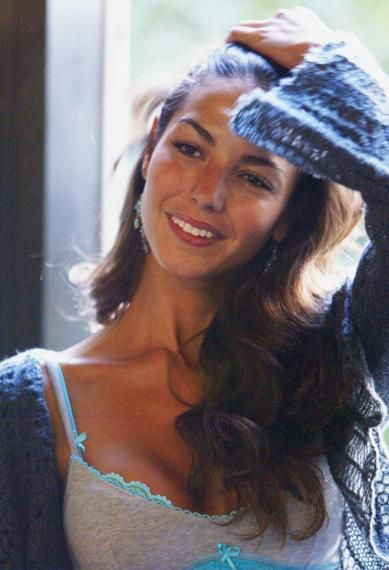 Laura Barriales - Frumoasa de la tribuna oficiala!