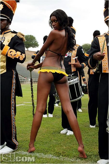 Rebela Jessica White adora baseball-ul! Esti gata de o partida?_6