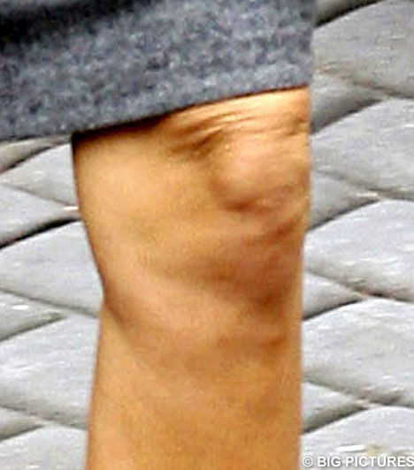 Posh arata ca un copil de sapte ani, cu celulita!