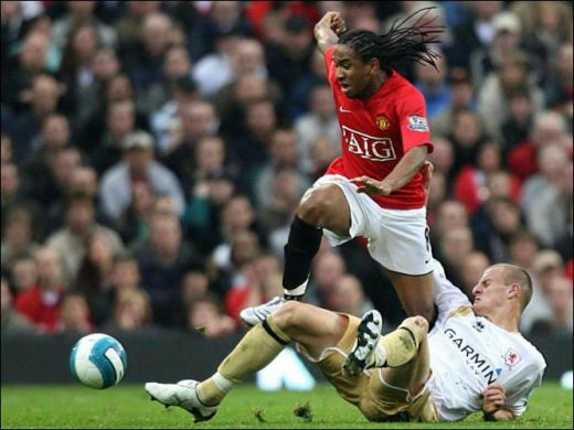 Tevez(i) de doua ori. Manchester 4-1 Middlesbrough_5