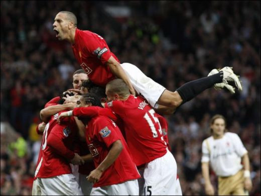 Tevez(i) de doua ori. Manchester 4-1 Middlesbrough_7