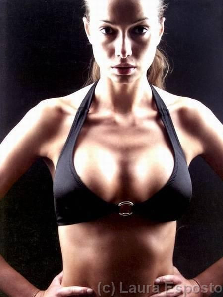 Regina fotbalului italian ii saluta pe elevii lui Piturca de la EURO 2008!