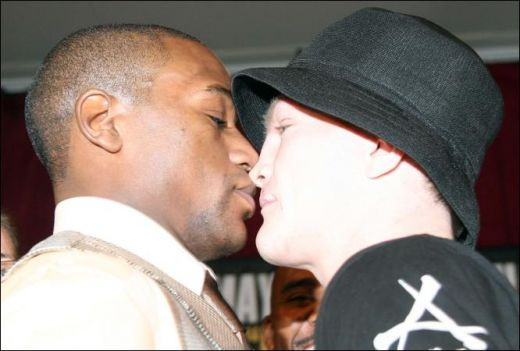 Hatton l-a amenintat cu moartea pe Mayweather!_3
