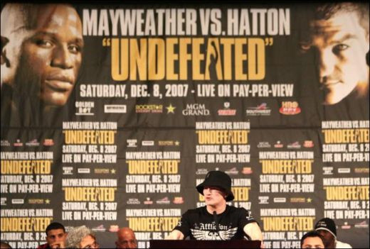 Hatton l-a amenintat cu moartea pe Mayweather!_5