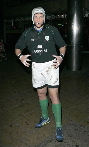 "Samuraiul" Freddy Ljungberg a incins balul mascatilor de la West Ham